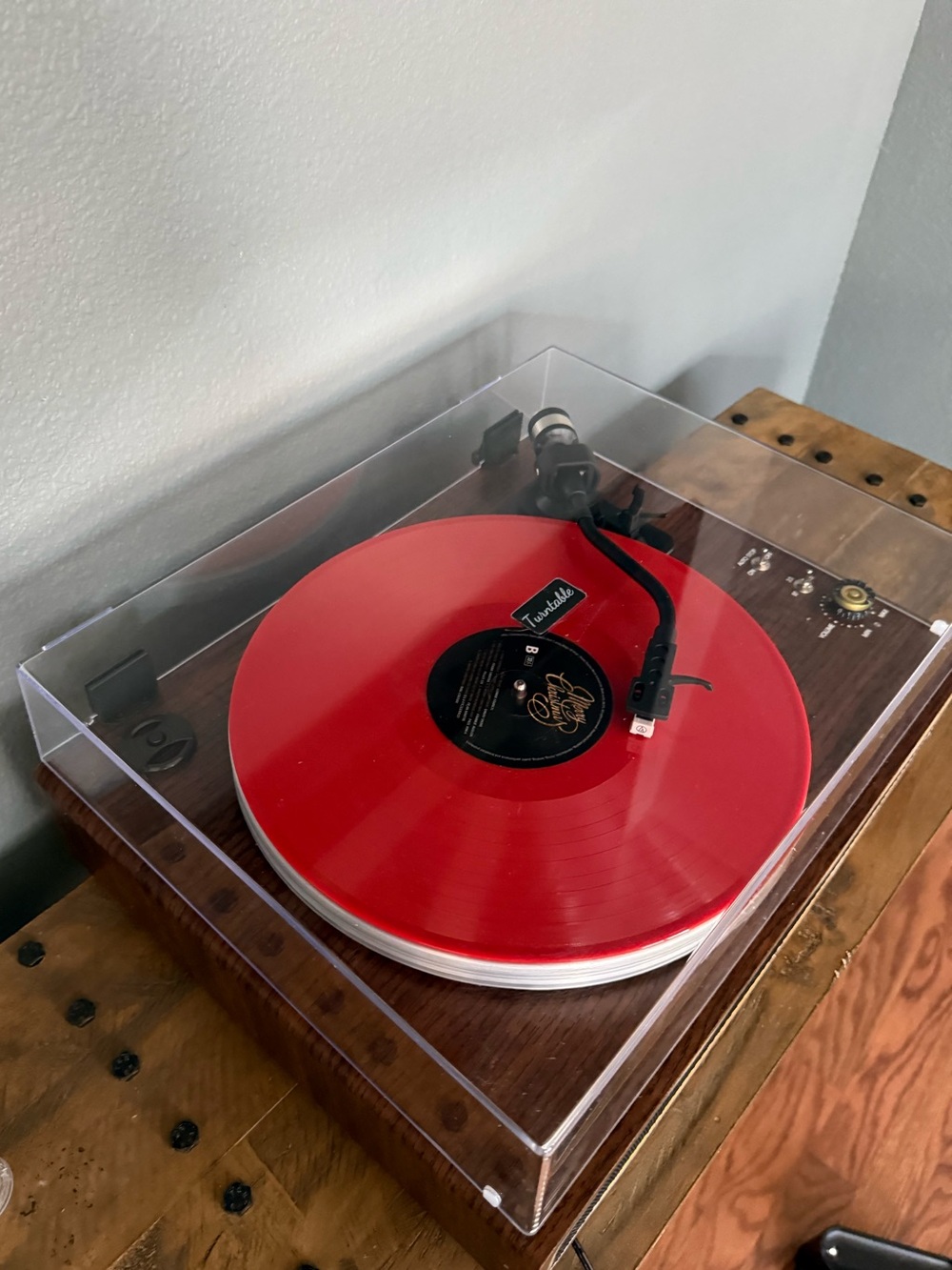 Vinyl Record Player Turntable with Bluetooth & Built in Speakers